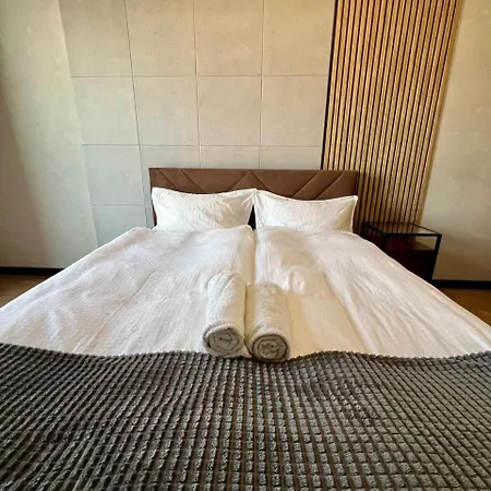 Intelliparts Q 公寓